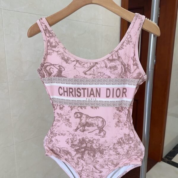 DD224  DIOR
