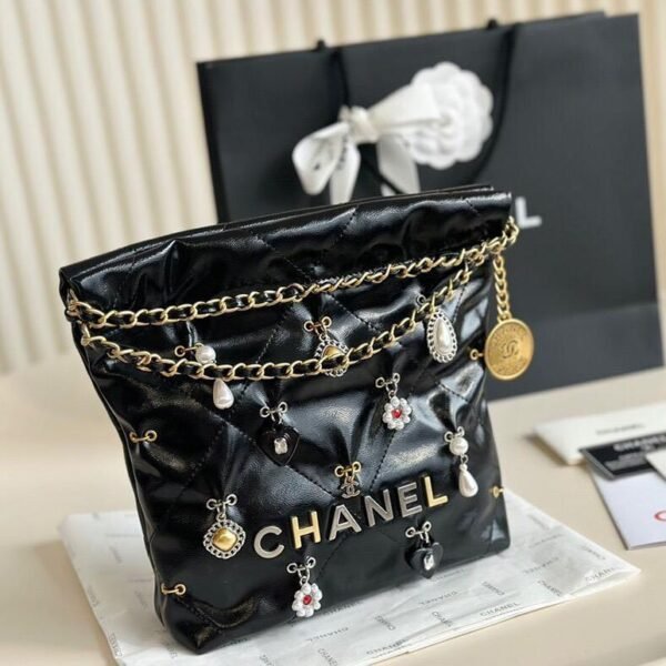 BG2599 CHANEL