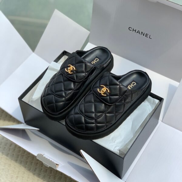 FF2131 CHANEL