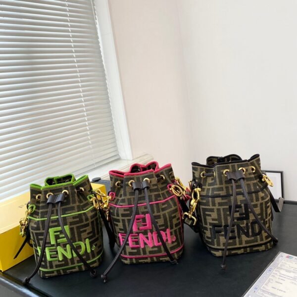 BG2642 FENDI