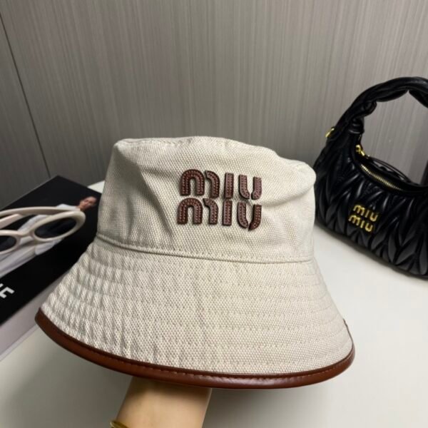 Y1732 MIUMIU