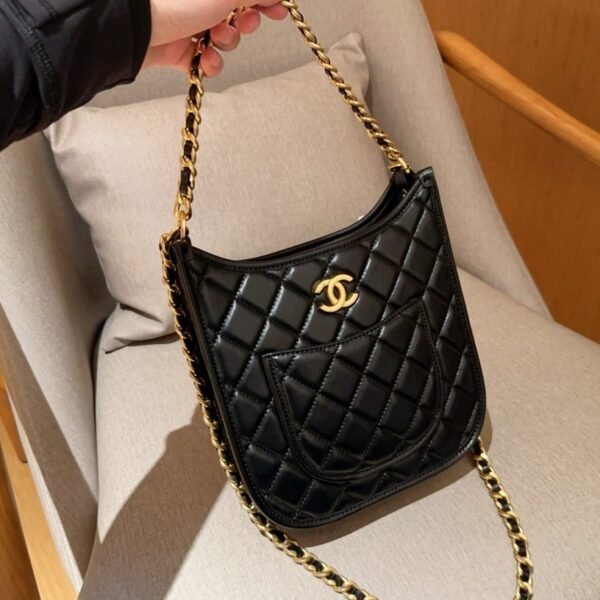 BG2671 CHANEL