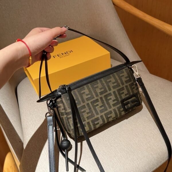 BG2675 Fendi