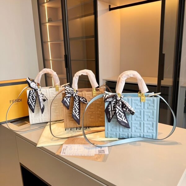 BG2707 FENDI