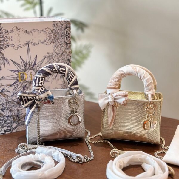 BG2697 DIOR
