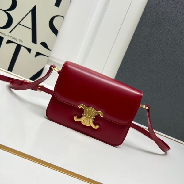 BG2826 Celine