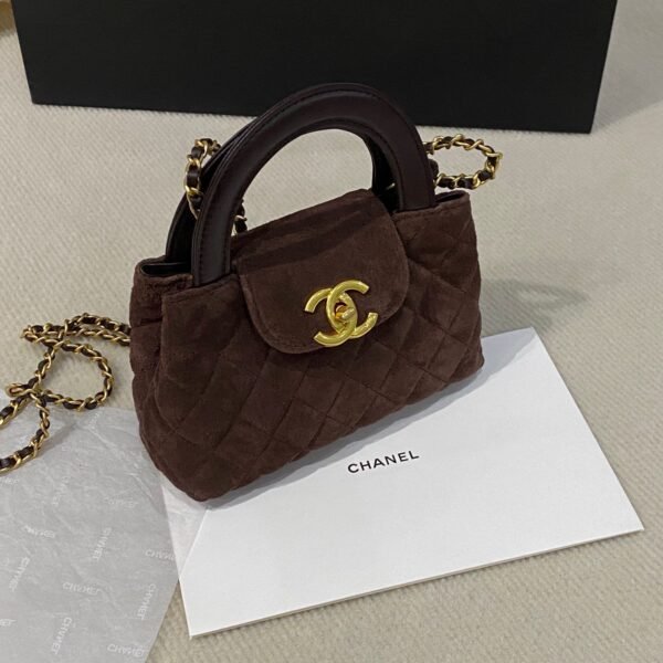 BG2864 CHANEL