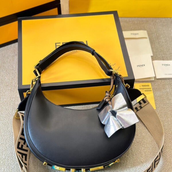 BG2843 Fendi