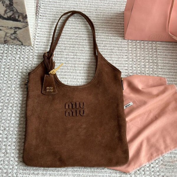 BG2838 MIUMIU