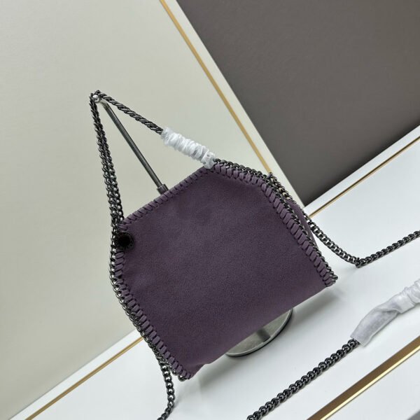 BG3010 Stella McCartney