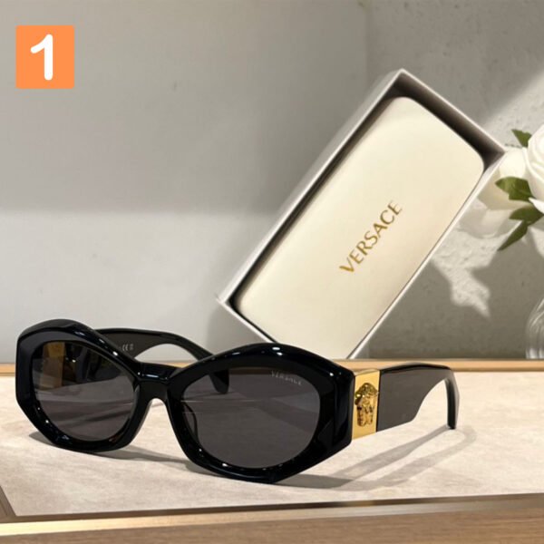 QA2832 VERSACE