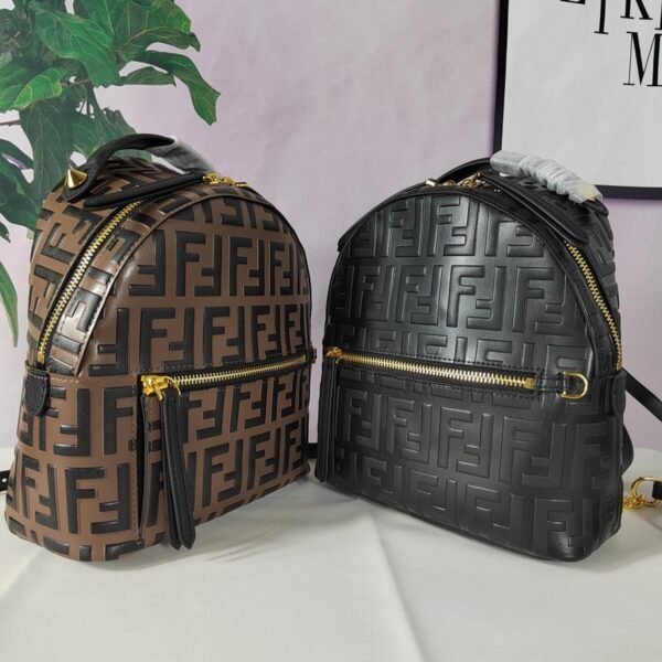 BG2935 Fendi