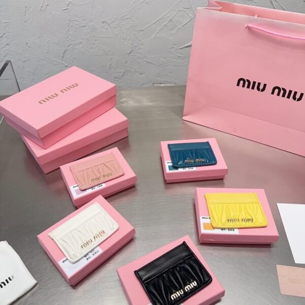 T559 MIUMIU