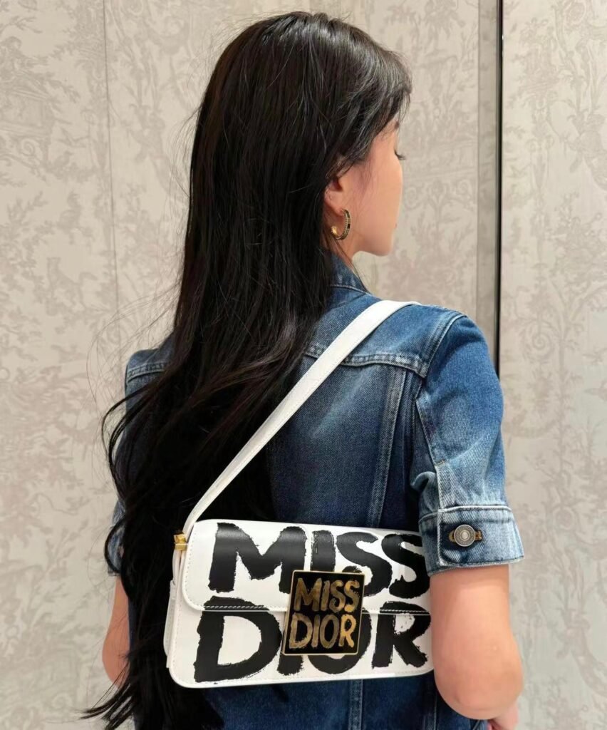 WhatsApp Image 2024 09 10 At 13.03.44 1 852x1024