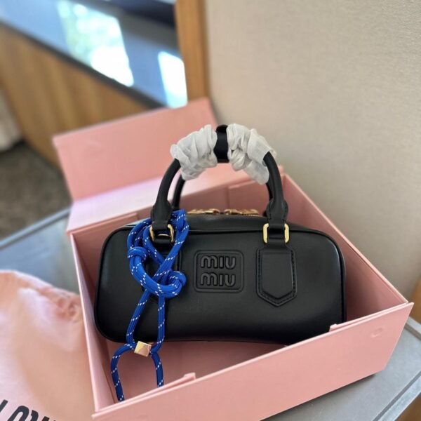 BG3037 MIUMIU
