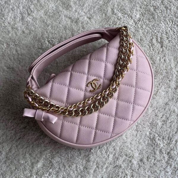 BG3043 CHANEL