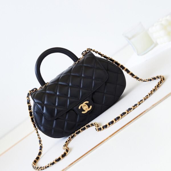 BG3068 CHANEL