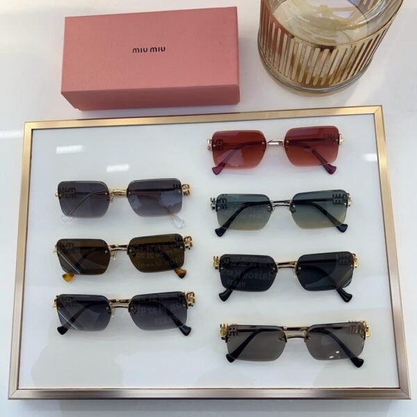 QA2830 MIUMIU