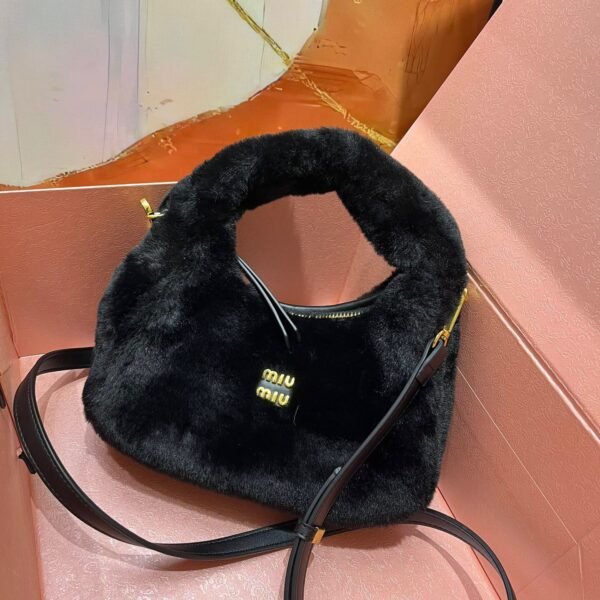 BG3118 MIUMIU