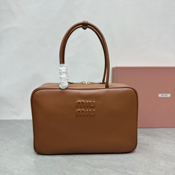 BG3195 MIUMIU