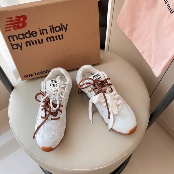 FF2417 MIUMIU