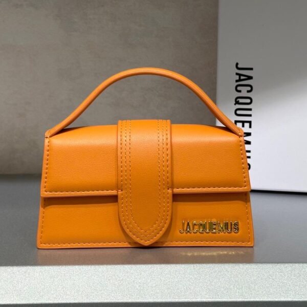 BG3266 Jacquemus